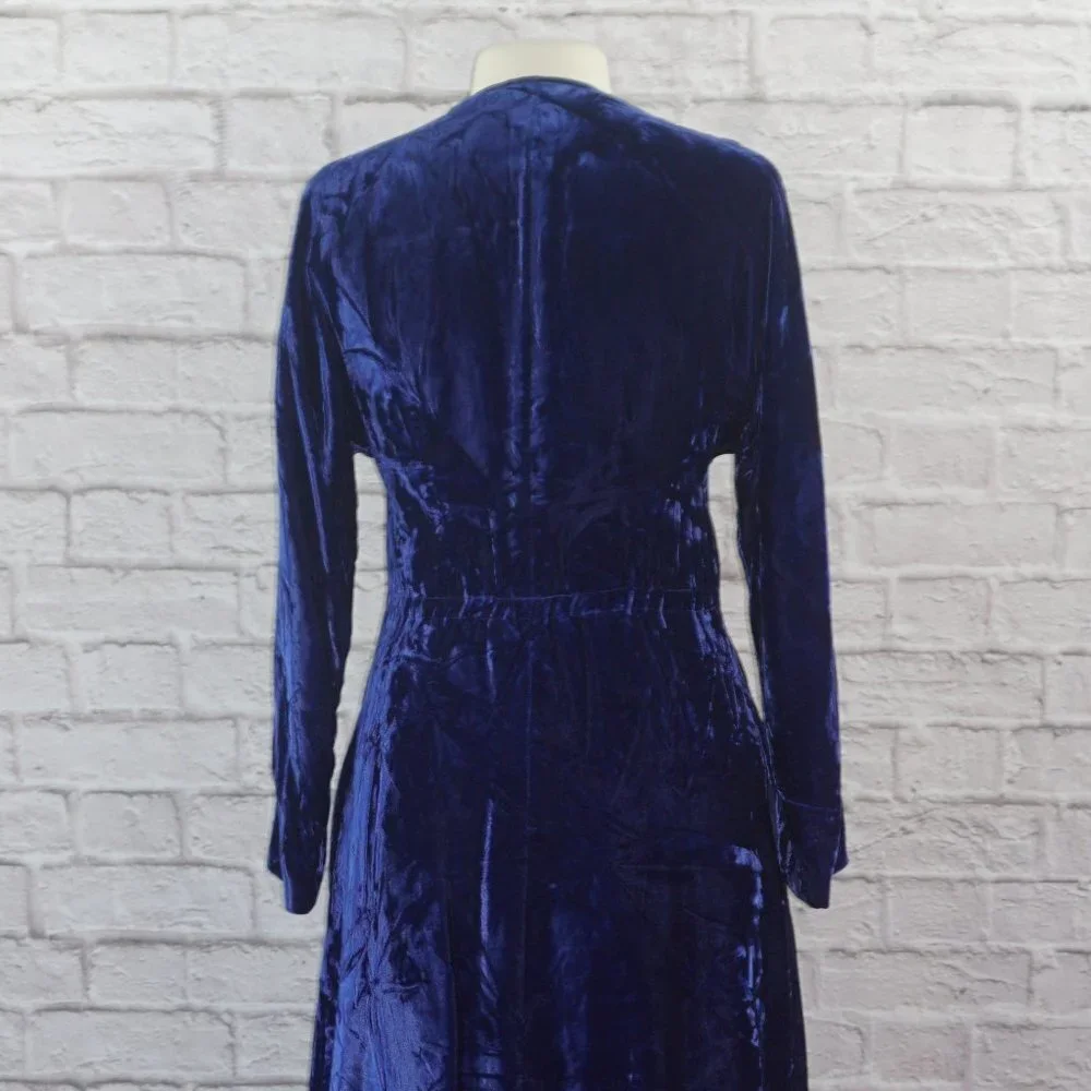 Vintage 70s Halston Bergdorf Goodman Midnight Navy Crushed Velvet Wrap Dress - Picture 6 of 10